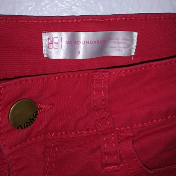 Clothes - Picture 6 of 6